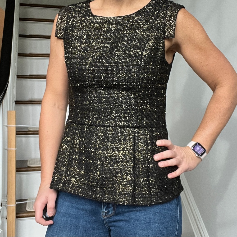 Tinley Road Metalic (Gold and Black) Holiday Tweed peplum Top